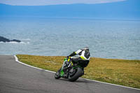 anglesey-no-limits-trackday;anglesey-photographs;anglesey-trackday-photographs;enduro-digital-images;event-digital-images;eventdigitalimages;no-limits-trackdays;peter-wileman-photography;racing-digital-images;trac-mon;trackday-digital-images;trackday-photos;ty-croes