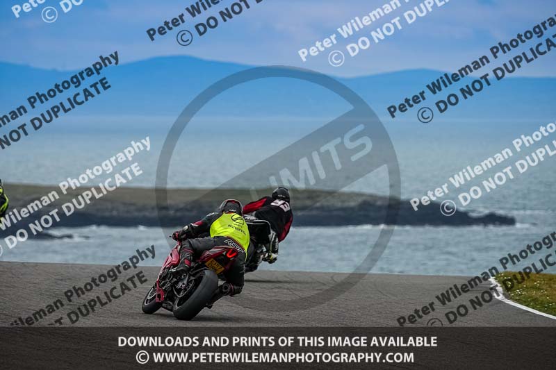 anglesey no limits trackday;anglesey photographs;anglesey trackday photographs;enduro digital images;event digital images;eventdigitalimages;no limits trackdays;peter wileman photography;racing digital images;trac mon;trackday digital images;trackday photos;ty croes