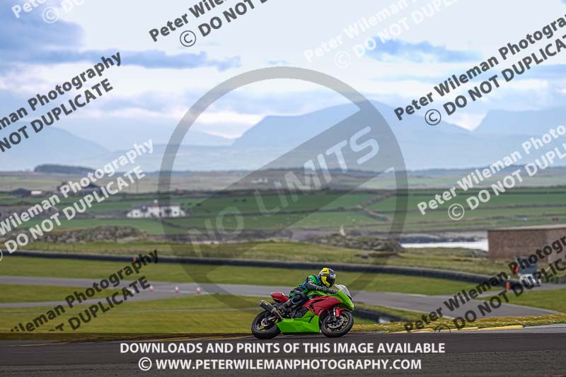 anglesey no limits trackday;anglesey photographs;anglesey trackday photographs;enduro digital images;event digital images;eventdigitalimages;no limits trackdays;peter wileman photography;racing digital images;trac mon;trackday digital images;trackday photos;ty croes