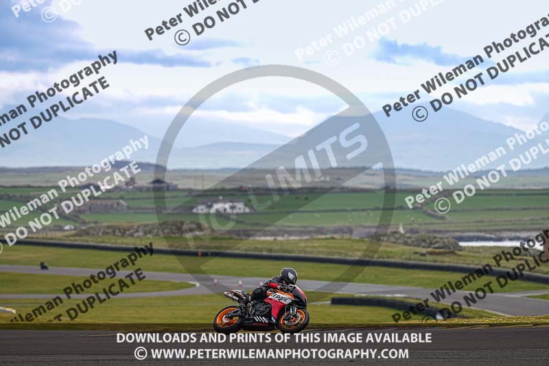 anglesey no limits trackday;anglesey photographs;anglesey trackday photographs;enduro digital images;event digital images;eventdigitalimages;no limits trackdays;peter wileman photography;racing digital images;trac mon;trackday digital images;trackday photos;ty croes