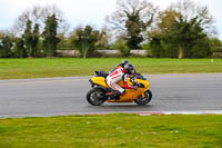 Lower_Group_Yellow_Bikes