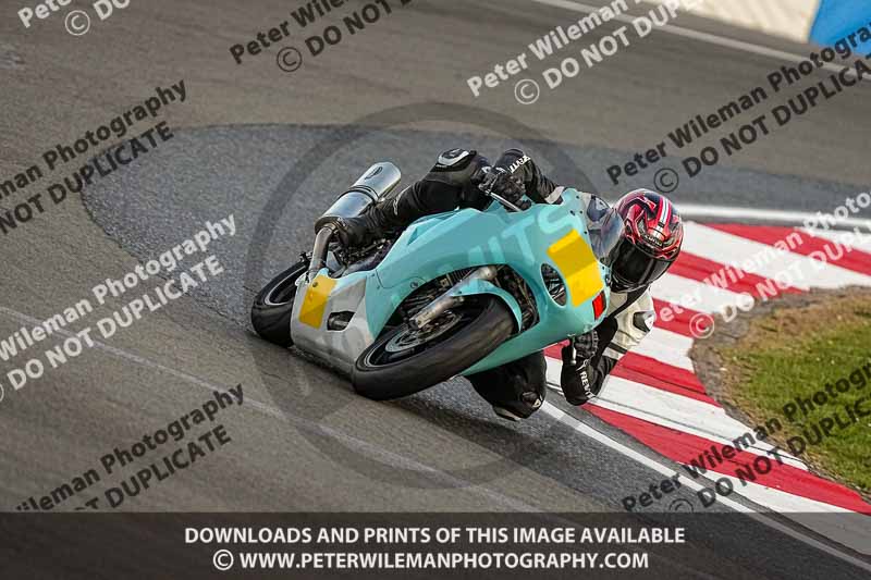 donington no limits trackday;donington park photographs;donington trackday photographs;no limits trackdays;peter wileman photography;trackday digital images;trackday photos