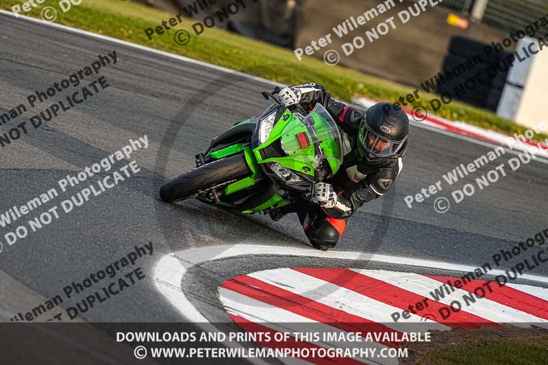 donington no limits trackday;donington park photographs;donington trackday photographs;no limits trackdays;peter wileman photography;trackday digital images;trackday photos