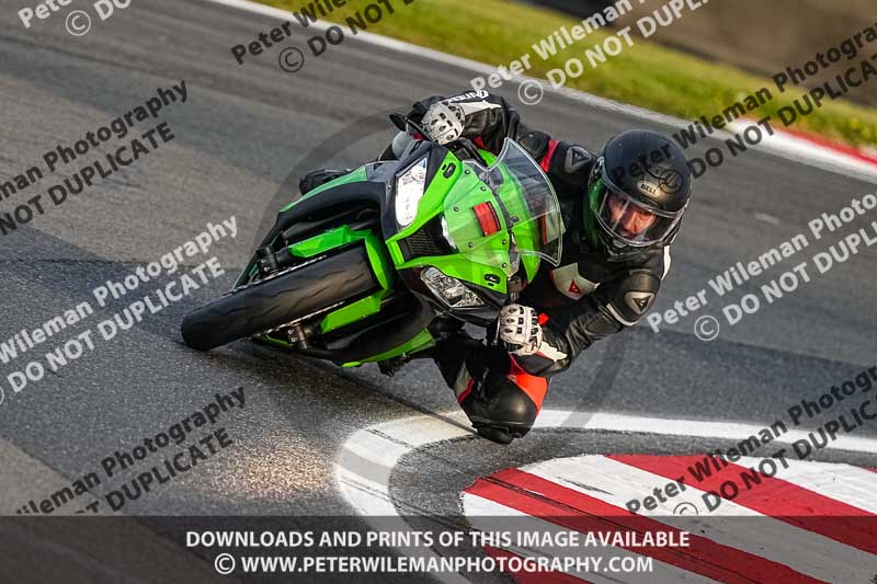 donington no limits trackday;donington park photographs;donington trackday photographs;no limits trackdays;peter wileman photography;trackday digital images;trackday photos
