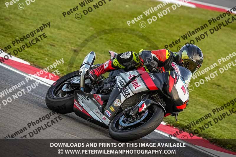 donington no limits trackday;donington park photographs;donington trackday photographs;no limits trackdays;peter wileman photography;trackday digital images;trackday photos