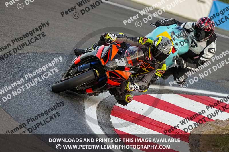 donington no limits trackday;donington park photographs;donington trackday photographs;no limits trackdays;peter wileman photography;trackday digital images;trackday photos