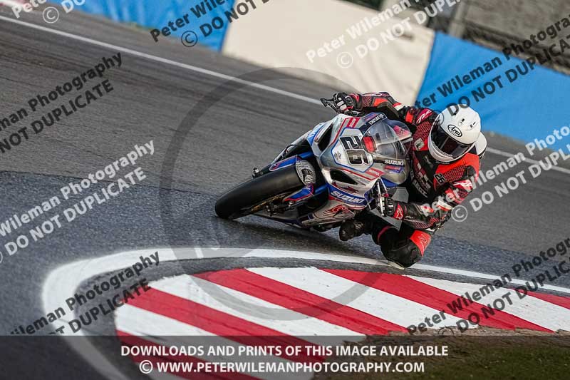 donington no limits trackday;donington park photographs;donington trackday photographs;no limits trackdays;peter wileman photography;trackday digital images;trackday photos