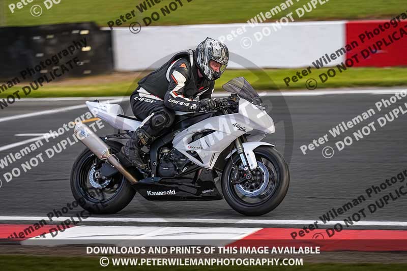 donington no limits trackday;donington park photographs;donington trackday photographs;no limits trackdays;peter wileman photography;trackday digital images;trackday photos