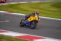 Evening_Low_Mid_Group_Yellow_Bikes