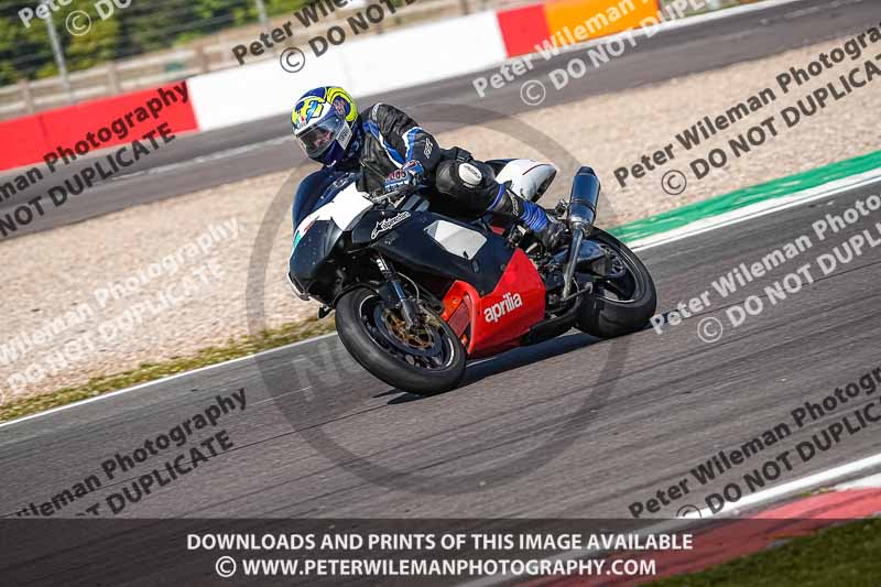 donington no limits trackday;donington park photographs;donington trackday photographs;no limits trackdays;peter wileman photography;trackday digital images;trackday photos