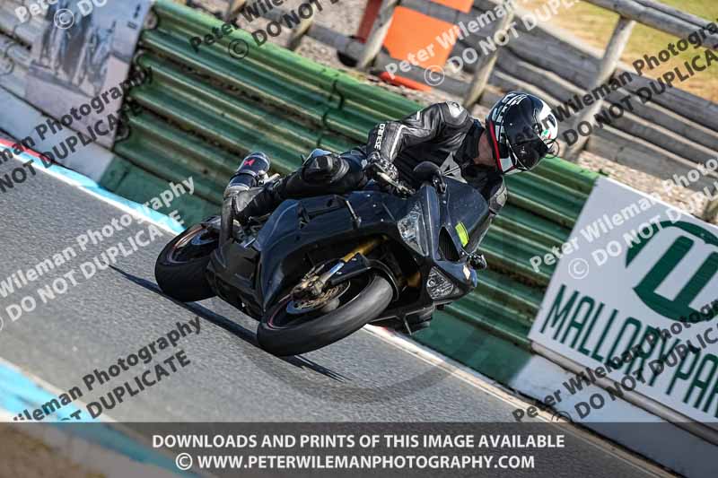 enduro digital images;event digital images;eventdigitalimages;mallory park;mallory park photographs;mallory park trackday;mallory park trackday photographs;no limits trackdays;peter wileman photography;racing digital images;trackday digital images;trackday photos