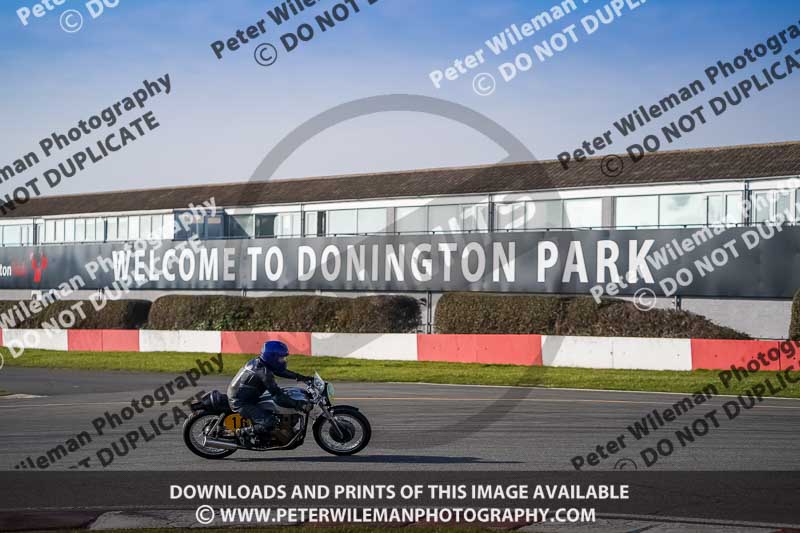 donington no limits trackday;donington park photographs;donington trackday photographs;no limits trackdays;peter wileman photography;trackday digital images;trackday photos
