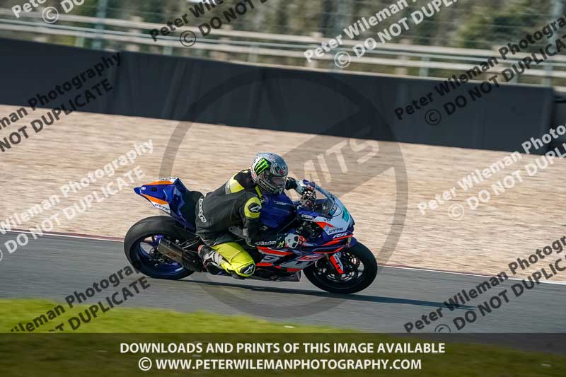 donington no limits trackday;donington park photographs;donington trackday photographs;no limits trackdays;peter wileman photography;trackday digital images;trackday photos