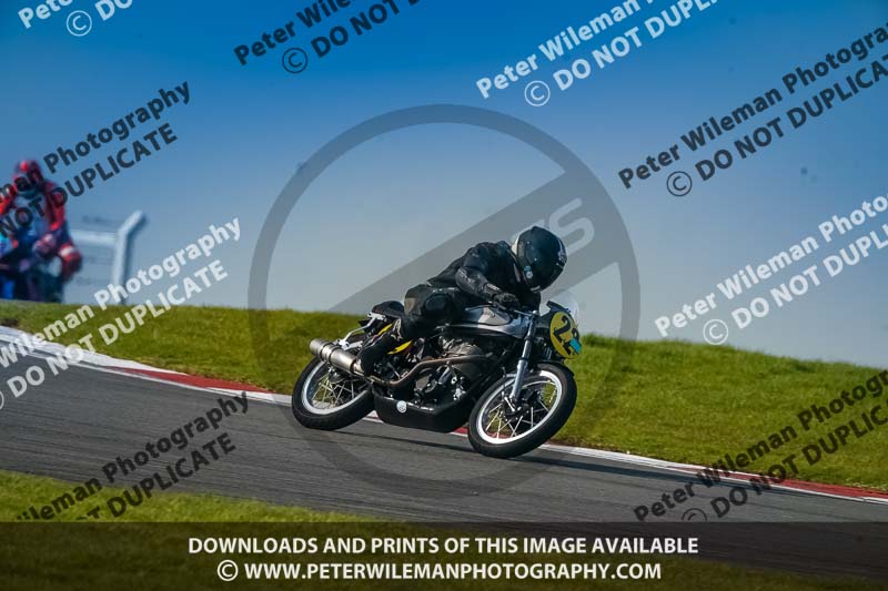 donington no limits trackday;donington park photographs;donington trackday photographs;no limits trackdays;peter wileman photography;trackday digital images;trackday photos