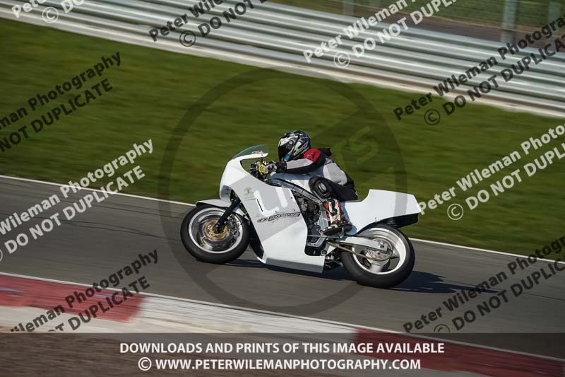 donington no limits trackday;donington park photographs;donington trackday photographs;no limits trackdays;peter wileman photography;trackday digital images;trackday photos