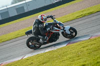 Lower_Group_White_Bikes