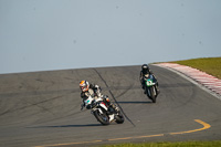donington-no-limits-trackday;donington-park-photographs;donington-trackday-photographs;no-limits-trackdays;peter-wileman-photography;trackday-digital-images;trackday-photos
