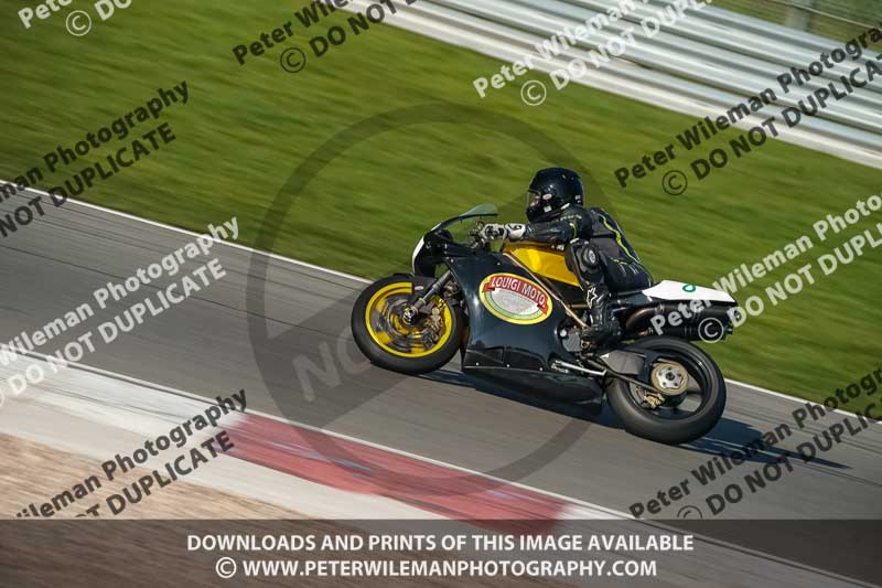 donington no limits trackday;donington park photographs;donington trackday photographs;no limits trackdays;peter wileman photography;trackday digital images;trackday photos
