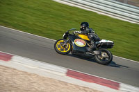 donington-no-limits-trackday;donington-park-photographs;donington-trackday-photographs;no-limits-trackdays;peter-wileman-photography;trackday-digital-images;trackday-photos