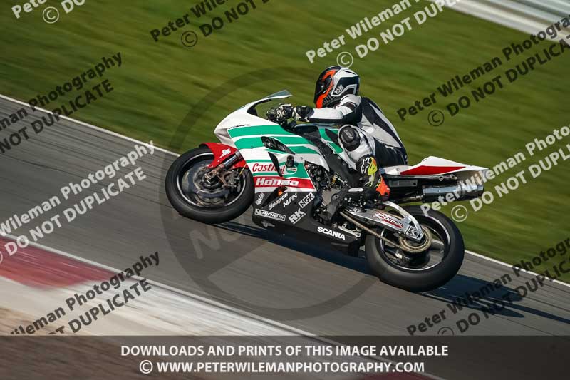 donington no limits trackday;donington park photographs;donington trackday photographs;no limits trackdays;peter wileman photography;trackday digital images;trackday photos