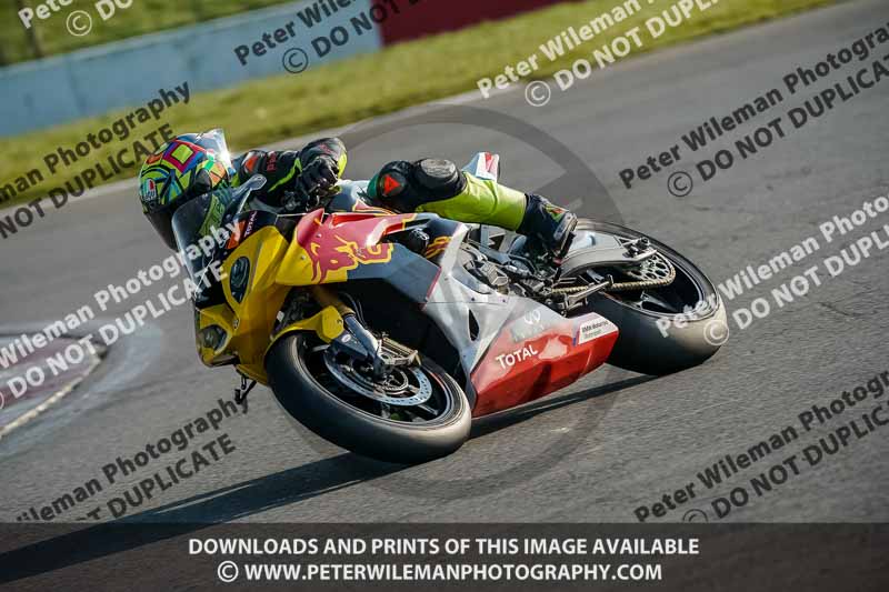 donington no limits trackday;donington park photographs;donington trackday photographs;no limits trackdays;peter wileman photography;trackday digital images;trackday photos