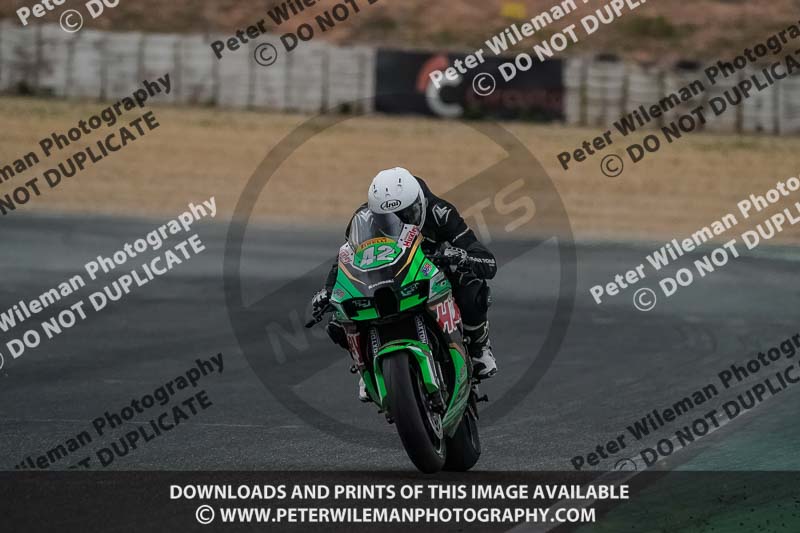 cadwell no limits trackday;cadwell park;cadwell park photographs;cadwell trackday photographs;enduro digital images;event digital images;eventdigitalimages;no limits trackdays;peter wileman photography;racing digital images;trackday digital images;trackday photos
