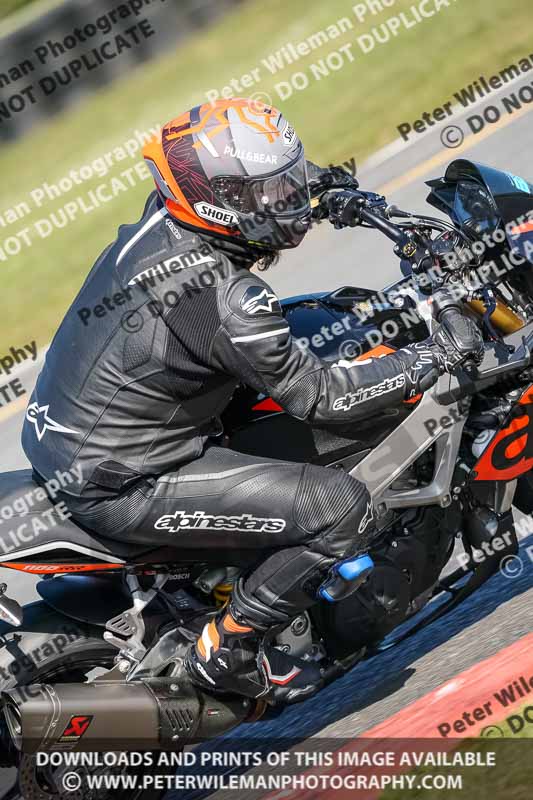 enduro digital images;event digital images;eventdigitalimages;no limits trackdays;peter wileman photography;racing digital images;snetterton;snetterton no limits trackday;snetterton photographs;snetterton trackday photographs;trackday digital images;trackday photos