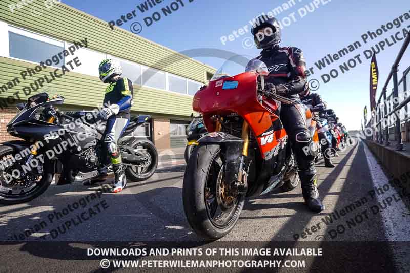 enduro digital images;event digital images;eventdigitalimages;no limits trackdays;peter wileman photography;racing digital images;snetterton;snetterton no limits trackday;snetterton photographs;snetterton trackday photographs;trackday digital images;trackday photos