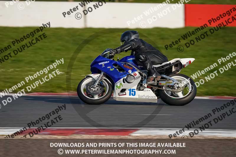 donington no limits trackday;donington park photographs;donington trackday photographs;no limits trackdays;peter wileman photography;trackday digital images;trackday photos