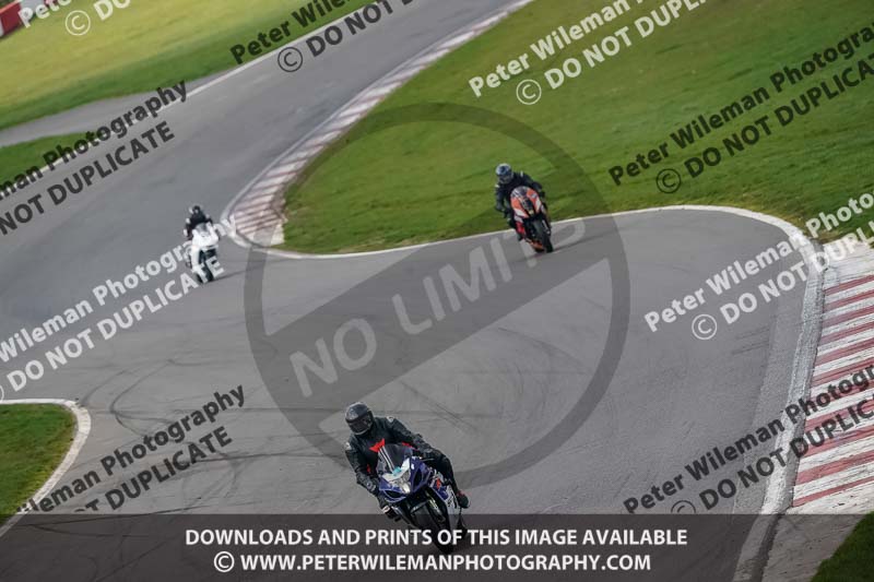 donington no limits trackday;donington park photographs;donington trackday photographs;no limits trackdays;peter wileman photography;trackday digital images;trackday photos