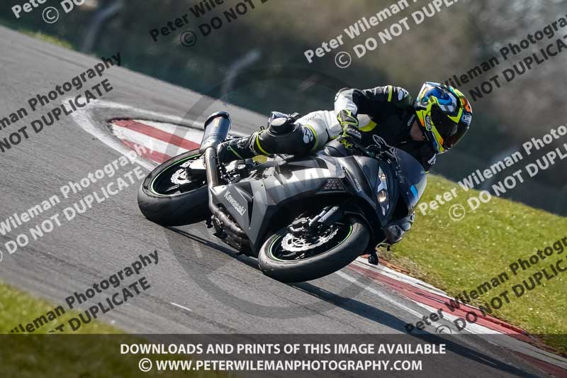 donington no limits trackday;donington park photographs;donington trackday photographs;no limits trackdays;peter wileman photography;trackday digital images;trackday photos