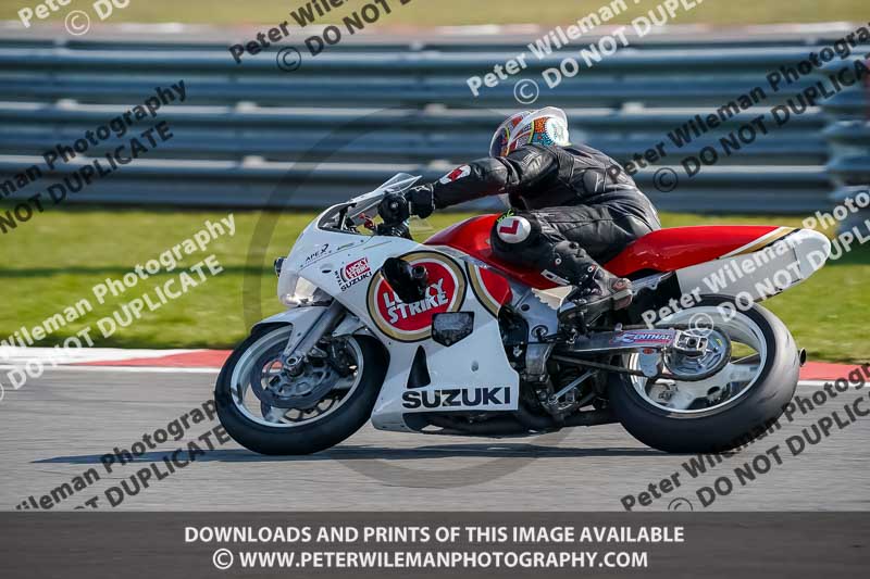 donington no limits trackday;donington park photographs;donington trackday photographs;no limits trackdays;peter wileman photography;trackday digital images;trackday photos