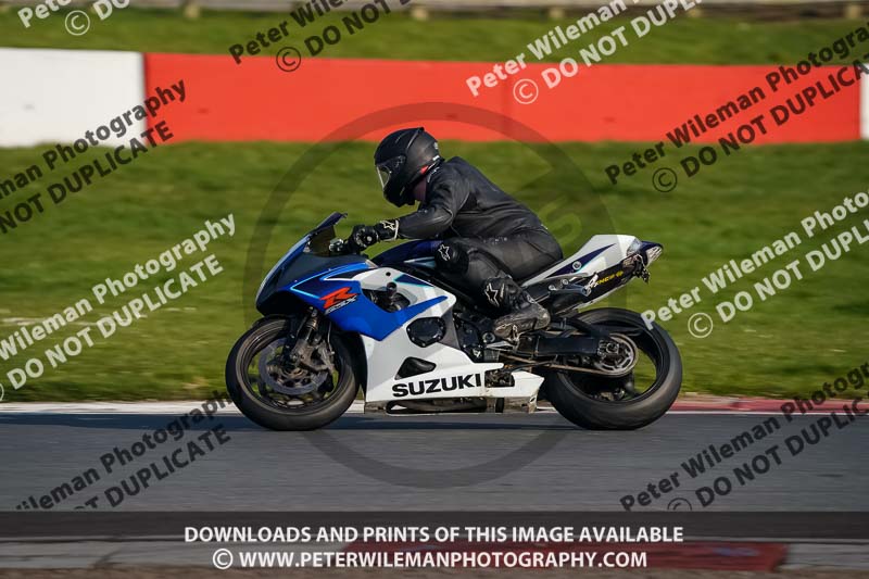 donington no limits trackday;donington park photographs;donington trackday photographs;no limits trackdays;peter wileman photography;trackday digital images;trackday photos