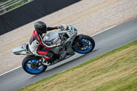 donington-no-limits-trackday;donington-park-photographs;donington-trackday-photographs;no-limits-trackdays;peter-wileman-photography;trackday-digital-images;trackday-photos