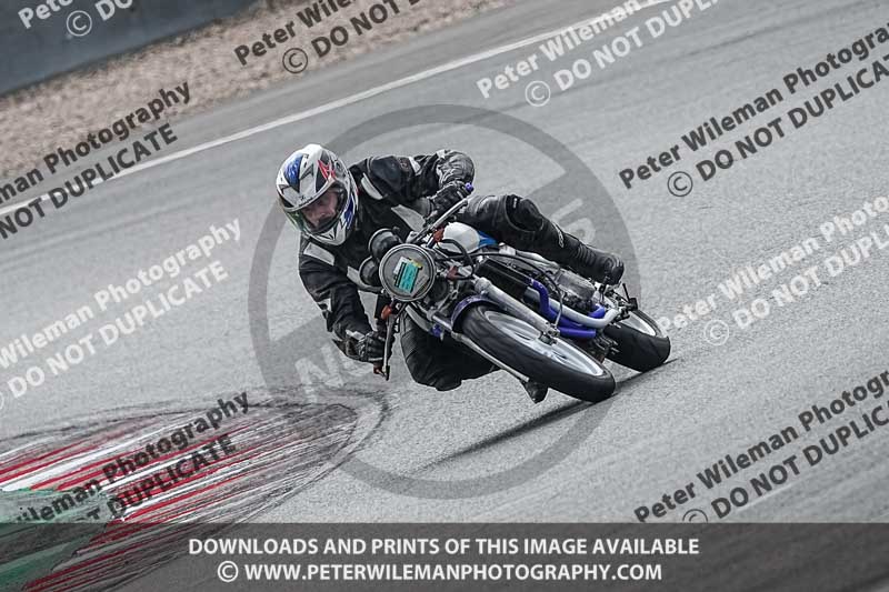 donington no limits trackday;donington park photographs;donington trackday photographs;no limits trackdays;peter wileman photography;trackday digital images;trackday photos