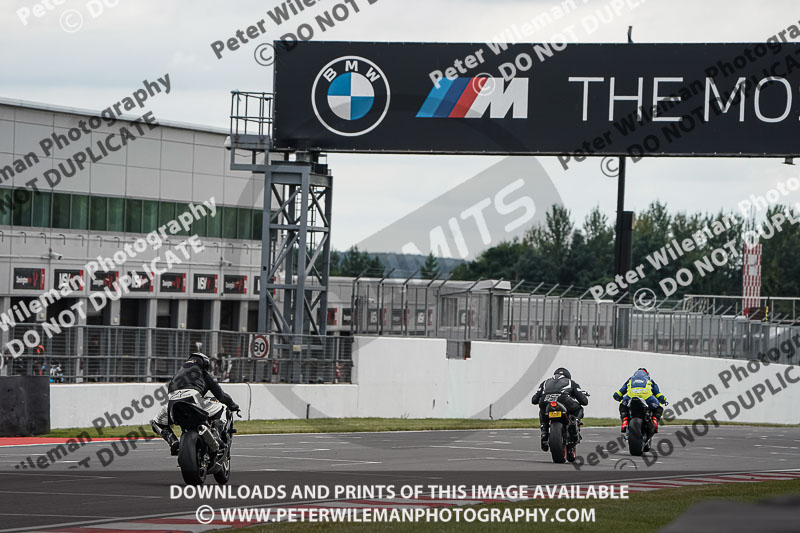 donington no limits trackday;donington park photographs;donington trackday photographs;no limits trackdays;peter wileman photography;trackday digital images;trackday photos