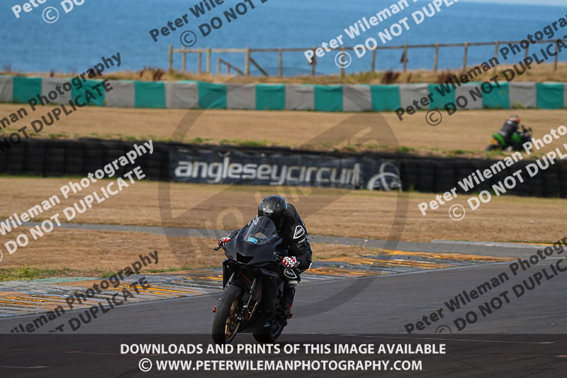 anglesey no limits trackday;anglesey photographs;anglesey trackday photographs;enduro digital images;event digital images;eventdigitalimages;no limits trackdays;peter wileman photography;racing digital images;trac mon;trackday digital images;trackday photos;ty croes