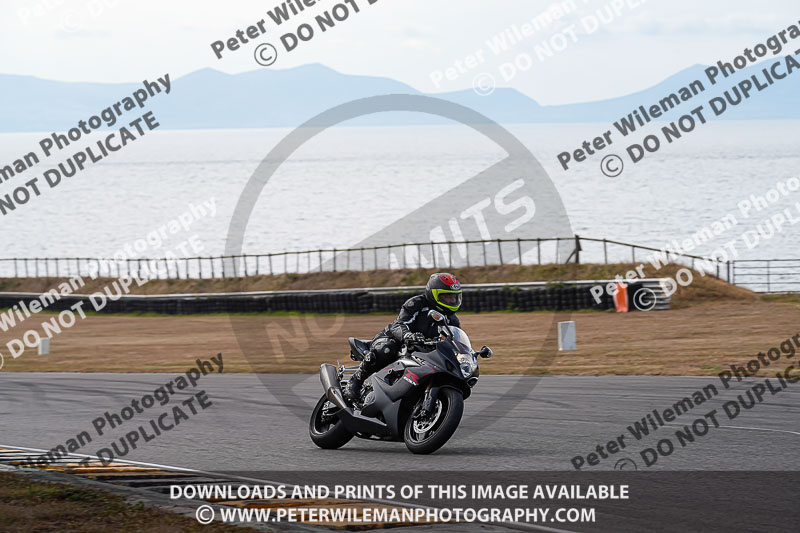 anglesey no limits trackday;anglesey photographs;anglesey trackday photographs;enduro digital images;event digital images;eventdigitalimages;no limits trackdays;peter wileman photography;racing digital images;trac mon;trackday digital images;trackday photos;ty croes