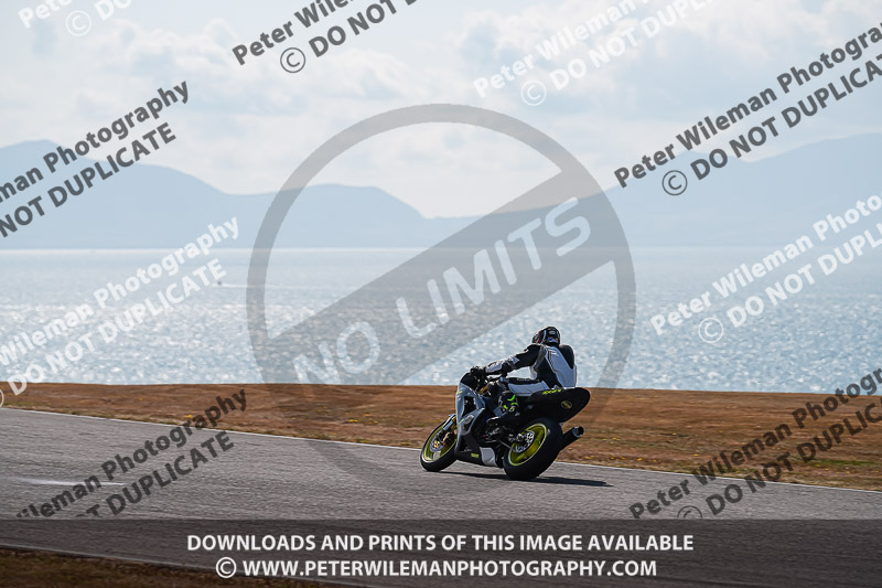 anglesey no limits trackday;anglesey photographs;anglesey trackday photographs;enduro digital images;event digital images;eventdigitalimages;no limits trackdays;peter wileman photography;racing digital images;trac mon;trackday digital images;trackday photos;ty croes
