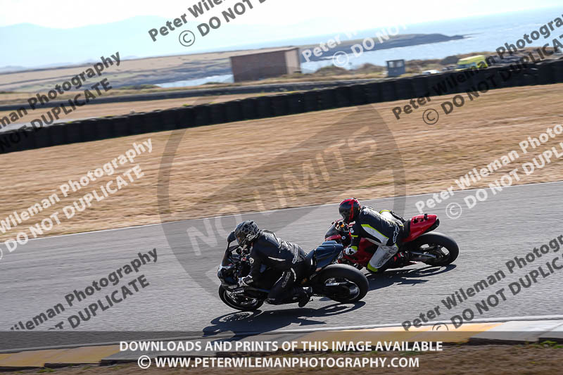 anglesey no limits trackday;anglesey photographs;anglesey trackday photographs;enduro digital images;event digital images;eventdigitalimages;no limits trackdays;peter wileman photography;racing digital images;trac mon;trackday digital images;trackday photos;ty croes