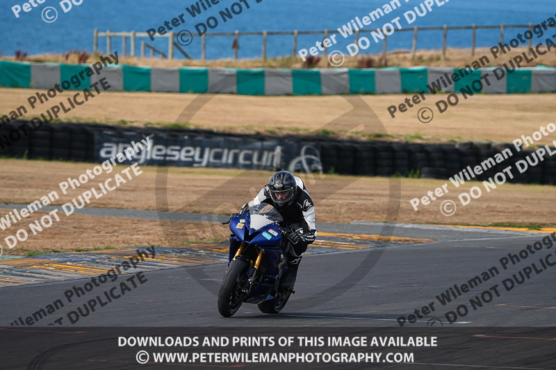 anglesey no limits trackday;anglesey photographs;anglesey trackday photographs;enduro digital images;event digital images;eventdigitalimages;no limits trackdays;peter wileman photography;racing digital images;trac mon;trackday digital images;trackday photos;ty croes