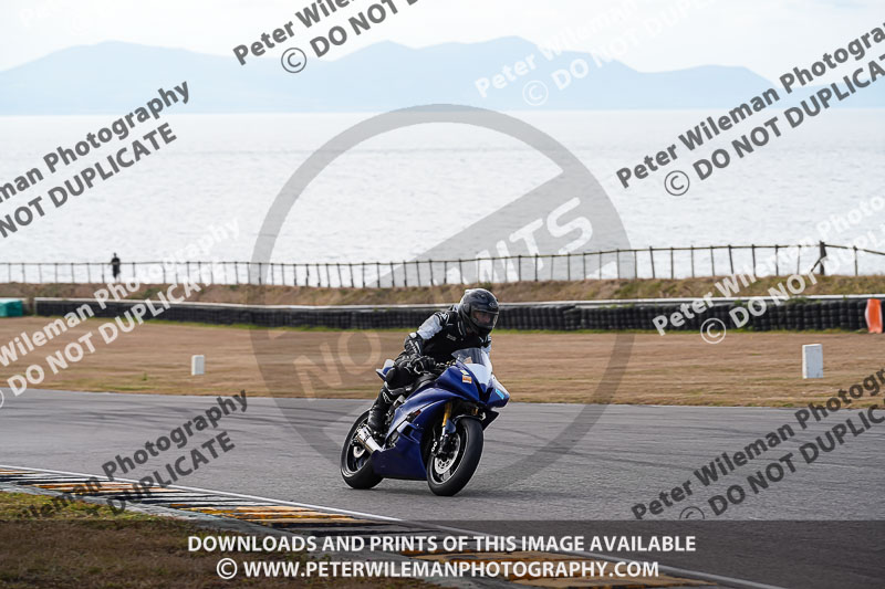 anglesey no limits trackday;anglesey photographs;anglesey trackday photographs;enduro digital images;event digital images;eventdigitalimages;no limits trackdays;peter wileman photography;racing digital images;trac mon;trackday digital images;trackday photos;ty croes