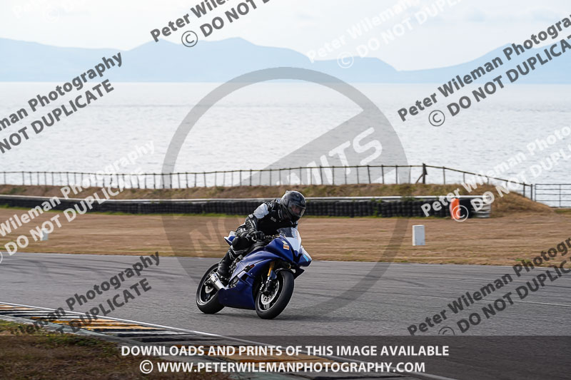 anglesey no limits trackday;anglesey photographs;anglesey trackday photographs;enduro digital images;event digital images;eventdigitalimages;no limits trackdays;peter wileman photography;racing digital images;trac mon;trackday digital images;trackday photos;ty croes