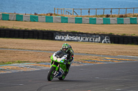 anglesey-no-limits-trackday;anglesey-photographs;anglesey-trackday-photographs;enduro-digital-images;event-digital-images;eventdigitalimages;no-limits-trackdays;peter-wileman-photography;racing-digital-images;trac-mon;trackday-digital-images;trackday-photos;ty-croes