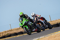 anglesey-no-limits-trackday;anglesey-photographs;anglesey-trackday-photographs;enduro-digital-images;event-digital-images;eventdigitalimages;no-limits-trackdays;peter-wileman-photography;racing-digital-images;trac-mon;trackday-digital-images;trackday-photos;ty-croes