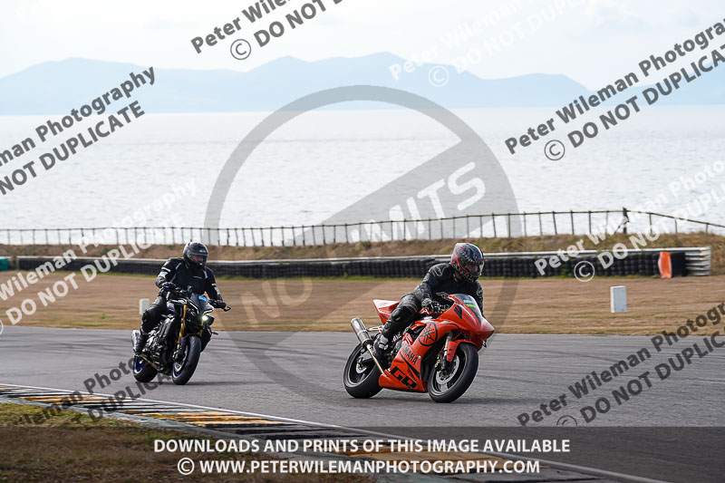 anglesey no limits trackday;anglesey photographs;anglesey trackday photographs;enduro digital images;event digital images;eventdigitalimages;no limits trackdays;peter wileman photography;racing digital images;trac mon;trackday digital images;trackday photos;ty croes