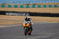 anglesey-no-limits-trackday;anglesey-photographs;anglesey-trackday-photographs;enduro-digital-images;event-digital-images;eventdigitalimages;no-limits-trackdays;peter-wileman-photography;racing-digital-images;trac-mon;trackday-digital-images;trackday-photos;ty-croes