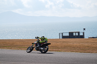 anglesey-no-limits-trackday;anglesey-photographs;anglesey-trackday-photographs;enduro-digital-images;event-digital-images;eventdigitalimages;no-limits-trackdays;peter-wileman-photography;racing-digital-images;trac-mon;trackday-digital-images;trackday-photos;ty-croes