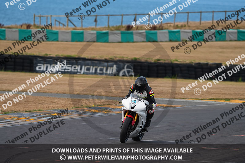 anglesey no limits trackday;anglesey photographs;anglesey trackday photographs;enduro digital images;event digital images;eventdigitalimages;no limits trackdays;peter wileman photography;racing digital images;trac mon;trackday digital images;trackday photos;ty croes
