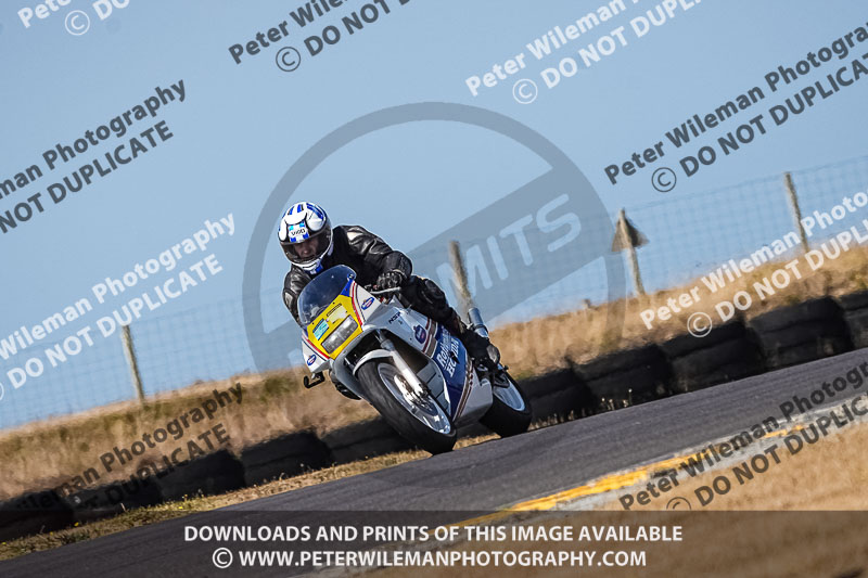 anglesey no limits trackday;anglesey photographs;anglesey trackday photographs;enduro digital images;event digital images;eventdigitalimages;no limits trackdays;peter wileman photography;racing digital images;trac mon;trackday digital images;trackday photos;ty croes